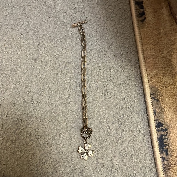 Claudia Agudelo Lucky Clover Toggle Bracelet - Picture 6 of 6